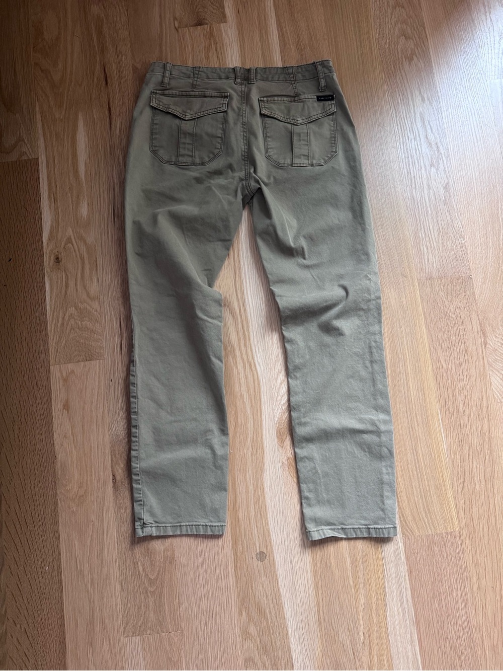 Jeans Subcategory Classification - Picture 3 of 4